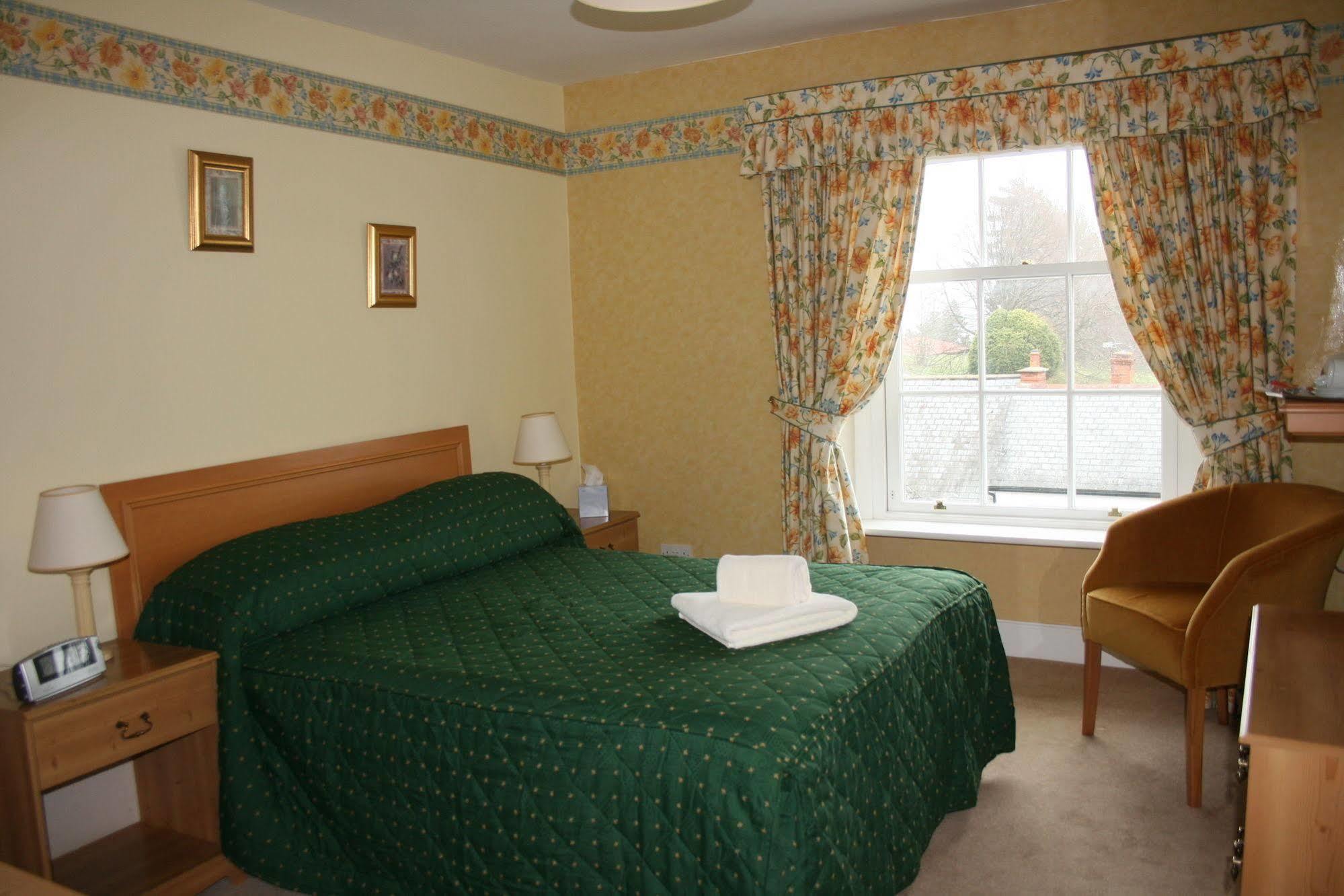 Yarn Market Hotel Dunster Esterno foto